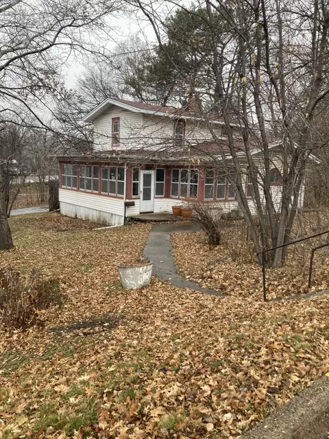 109 Minnetonka Ave S, Wayzata, MN 55391