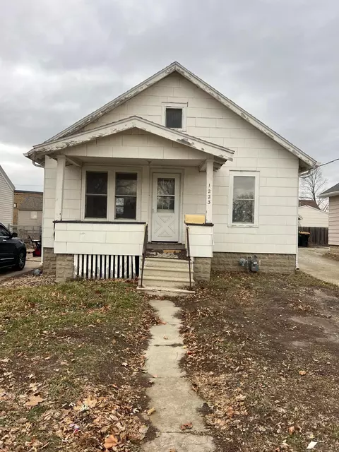 1223 4th St SE, Rochester, MN 55904