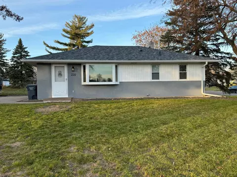 2359 Indian Way, North Saint Paul, MN 55109