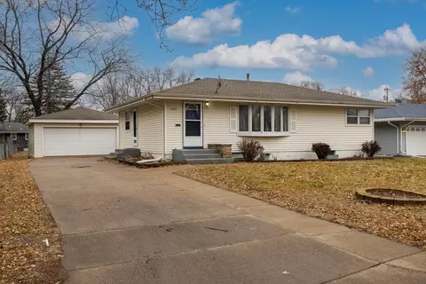 6418 Major Ave N, Brooklyn Center, MN 55429