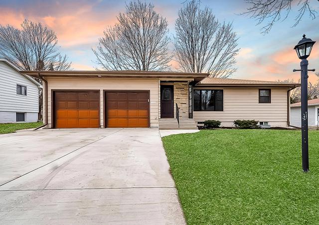 846 Valley View Rd, Faribault, MN 55021