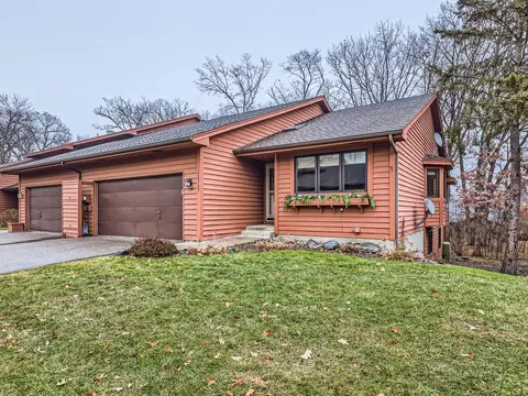 10787 53rd Ave N, Plymouth, MN 55442
