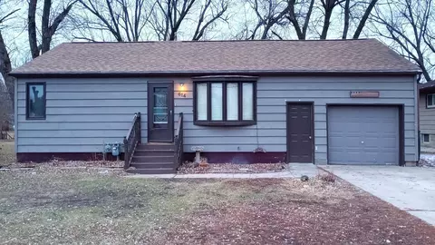 614 James Blvd, Worthington, MN 56187
