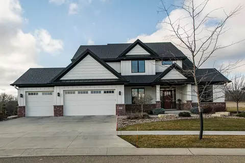 4949 Riley Ln SW, Rochester, MN 55902