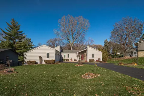 1529 Red Cedar Rd, Eagan, MN 55121