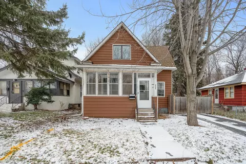 1188 Burr St, Saint Paul, MN 55130