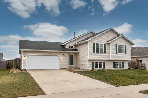4714 4th St NW, Rochester, MN 55901