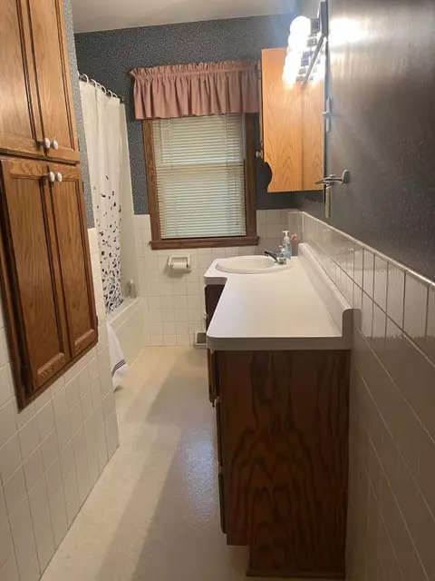 1206 E Saint Germain St, Saint Cloud, MN 56304 photo 9