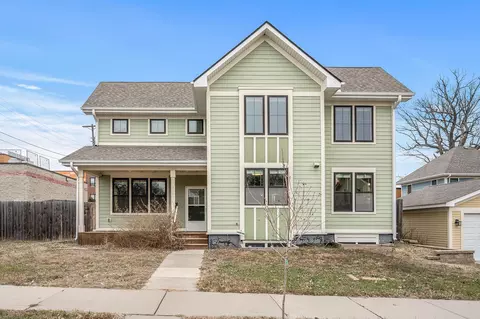 610 31st Ave N, Minneapolis, MN 55411