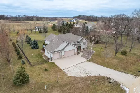 26527 795th Ave, Spring Valley, MN 55975