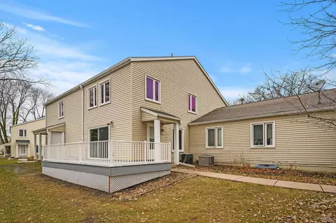 7344 Landau Dr, Bloomington, MN 55438