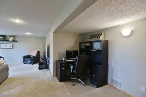 3201 Eagle Ridge Dr E, Willmar, MN 56201 photo 39
