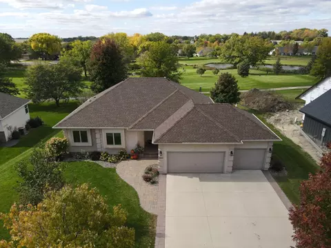 3201 Eagle Ridge Dr E, Willmar, MN 56201 photo 5