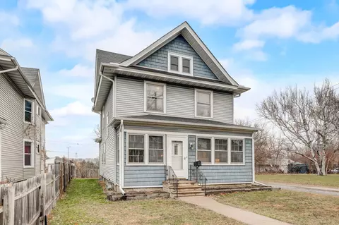 37 Winter St, Saint Paul, MN 55103