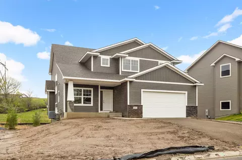 9687 Carbon Ct, Inver Grove Heights, MN 55076