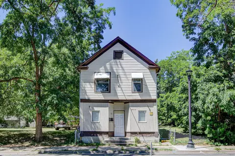 2813 Emerson Ave N, Minneapolis, MN 55411