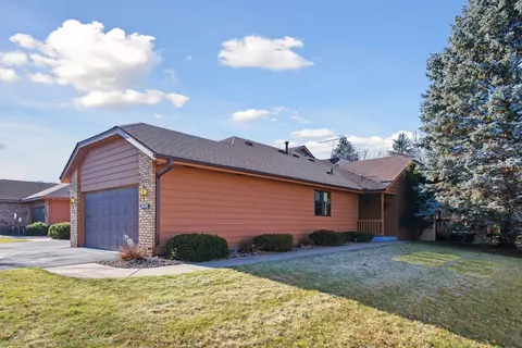 14585 Embassy Ave, Apple Valley, MN 55124