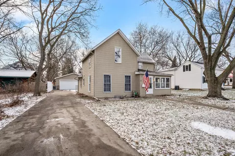 412 3rd Ave E, Shakopee, MN 55379
