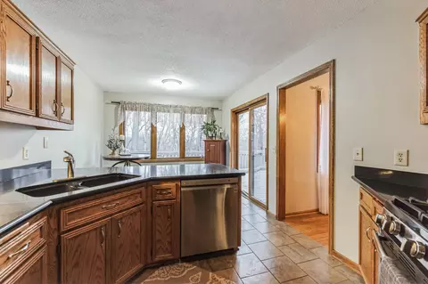 4239 Augusta Ct, Eagan, MN 55123 photo 16