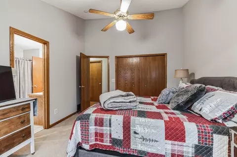 4239 Augusta Ct, Eagan, MN 55123 photo 22