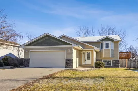 6198 62nd St NE, Albertville, MN 55301