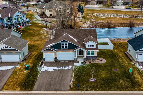 1215 Ivy Way, Faribault, MN 55021