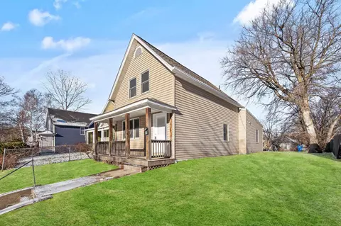 975 Margaret St, Saint Paul, MN 55106