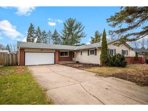 1970 Ripley Ave, Maplewood, MN 55109