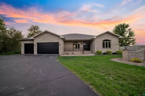 4115 Overlook Ln, Superior, WI 54880