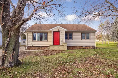 204 Central Ave S, Geneva, MN 56035