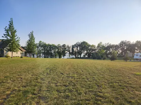 7 Jay Vee Ln, Lake Sarah Twp, MN 56132