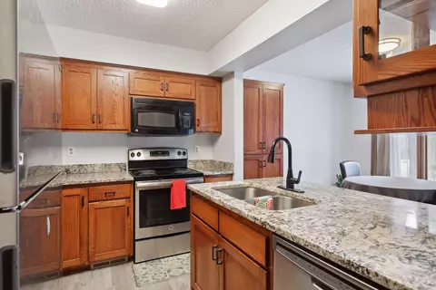 1644 Cope Ave E, Maplewood, MN 55109 photo 11