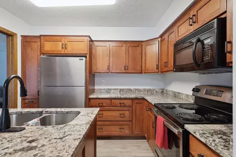 1644 Cope Ave E, Maplewood, MN 55109 photo 10