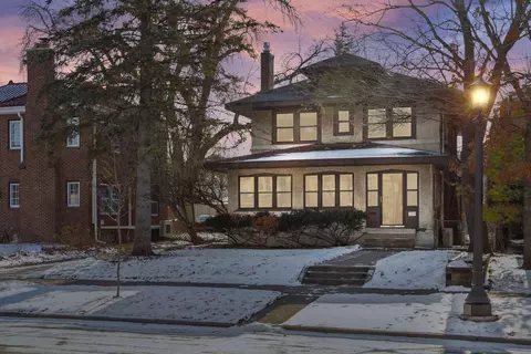 1966 Portland Ave, Saint Paul, MN 55104