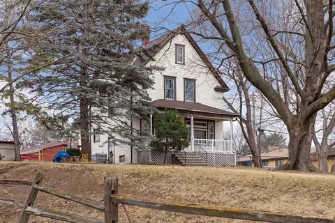 1320 Clarence St, Saint Paul, MN 55106