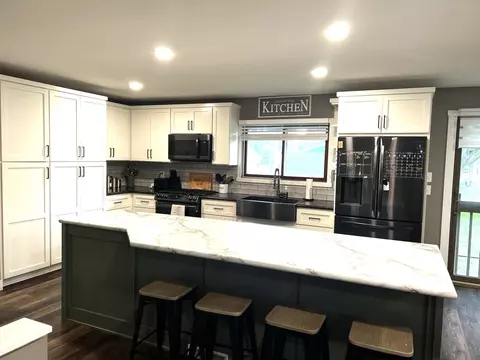225 4th St NE, Plainview, MN 55964 photo 15