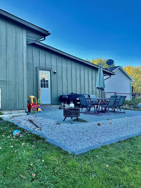 225 4th St NE, Plainview, MN 55964 photo 41