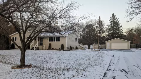 16309 Ward Lake Dr NW, Andover, MN 55304