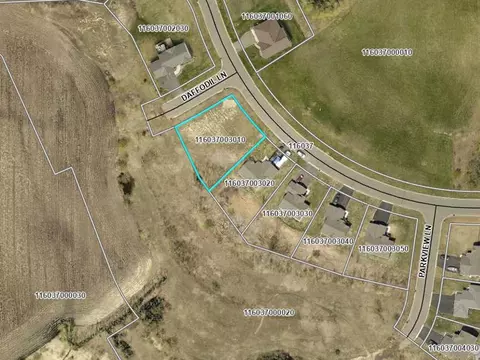 701 Daffodil Ave, Waverly, MN 55390