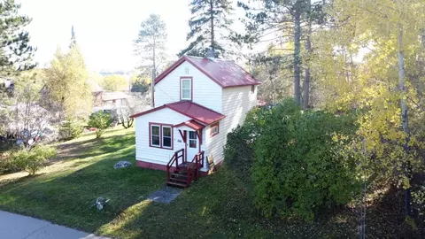 446 Front St N, Winton, MN 55796