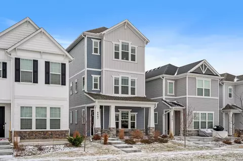 8067 Arrowwood Ln N, Maple Grove, MN 55369