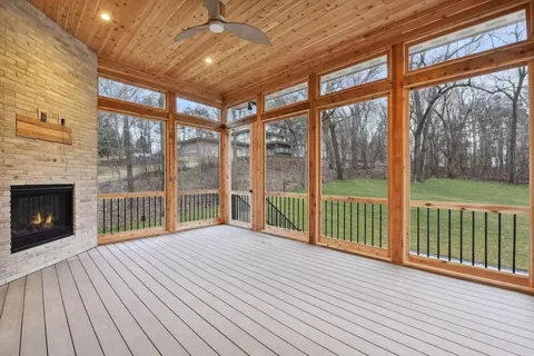 19635 Vine St, Deephaven, MN 55331 photo 17