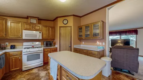 207 E Prairie Ave, Canton, MN 55922 photo 9