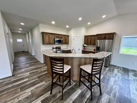 908 NW 7th Ave, Perham, MN 56573 photo 13