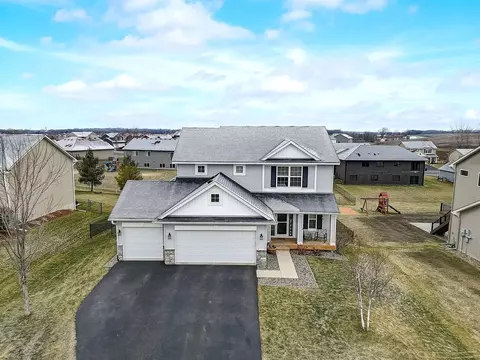 827 10th Ave NE, Lonsdale, MN 55046