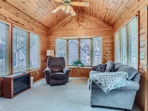 10044 Highview Ct, Champlin, MN 55316 photo 13