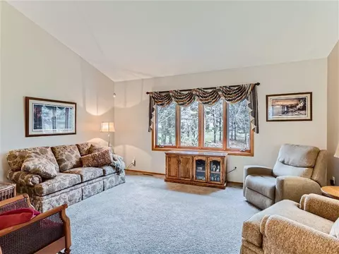 10044 Highview Ct, Champlin, MN 55316 photo 6