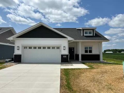 918 Wencel Ave NE, New Prague, MN 56071