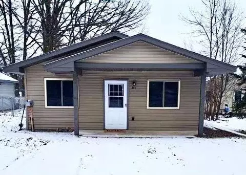 506 NE 9th Ave, Grand Rapids, MN 55744