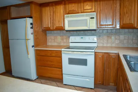 9437 Polaris Ln N, Maple Grove, MN 55369 photo 5